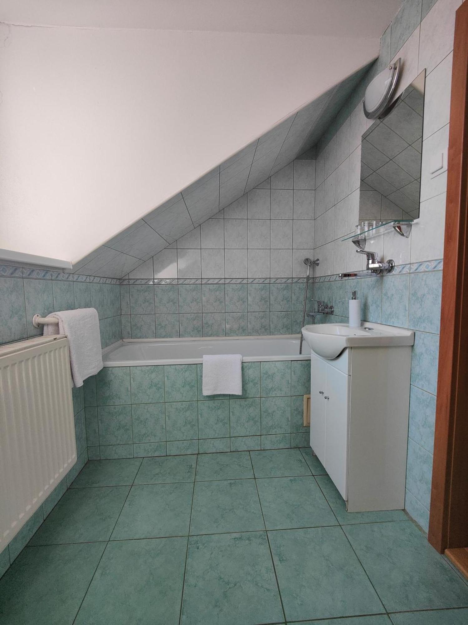 Hotel P7 Lucenec Bagian luar foto